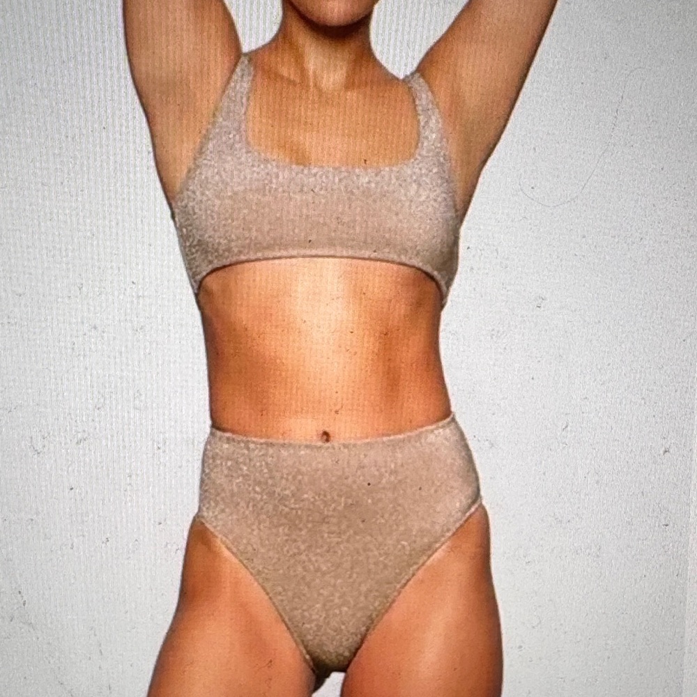 SKIMS Women's Sparkling Tan Bikini Set Bundle (3X and 4X)